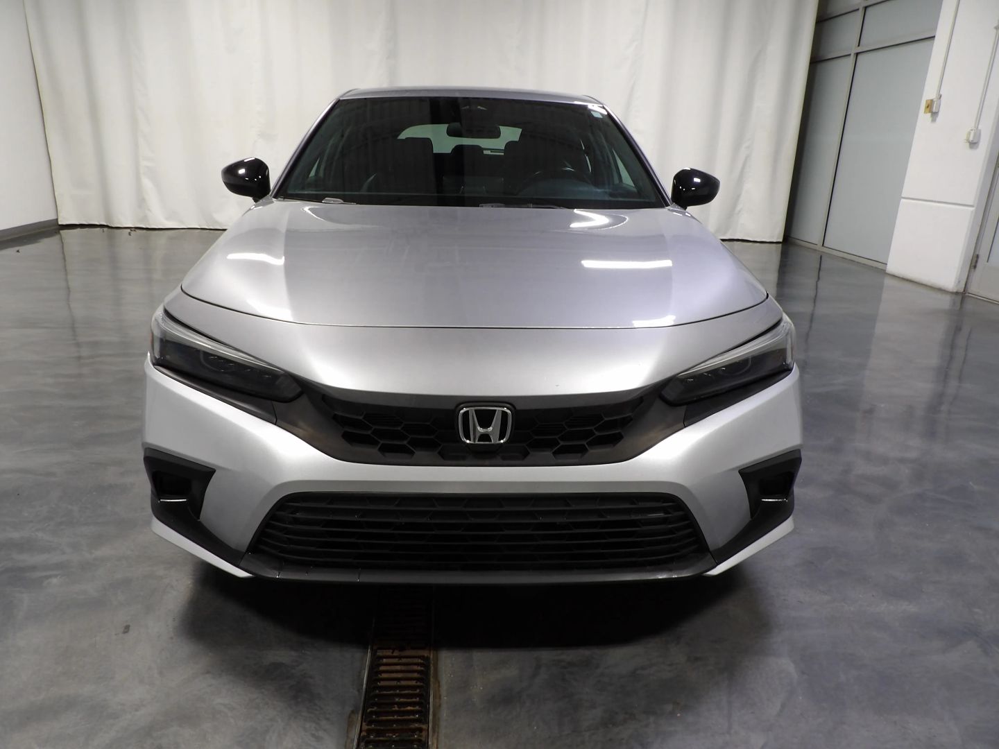 honda civic hatchback 2024 19XFL2H87RE025683 image honda civic hatchback 2024 19XFL2H87RE025683 image